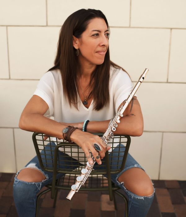 Portrait of ​​Flute musician ​Laura Recendez