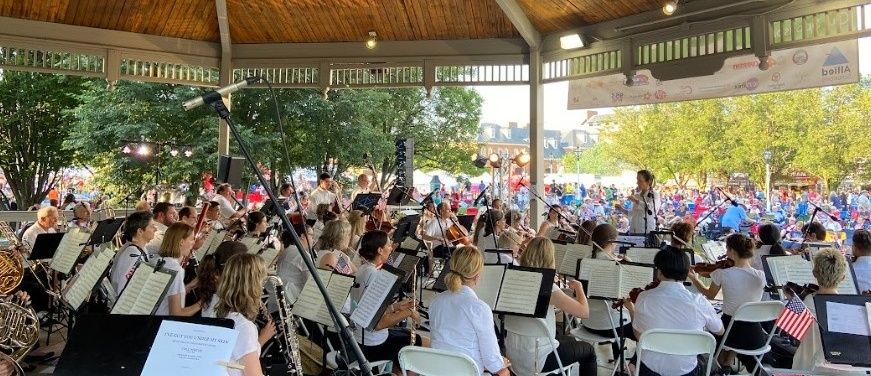 CarmelFest CSO in Gazebo looking out wide