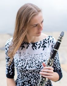 Portrait of Principal Clarinet musician Emily Cook