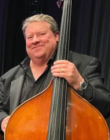 Portrait of Bass musician Matthew Greven