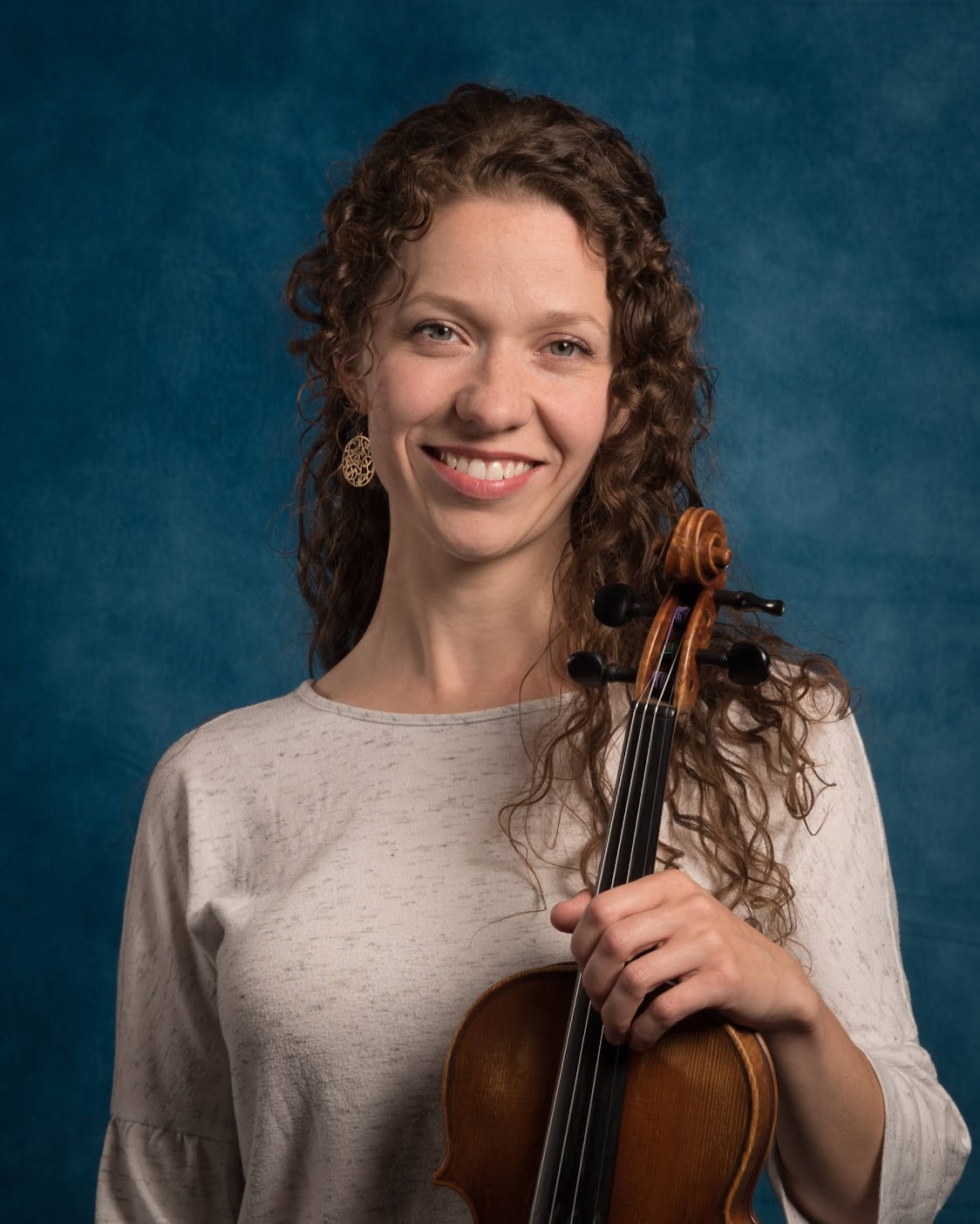 Portrait of Violin II musician Tricia Bonner