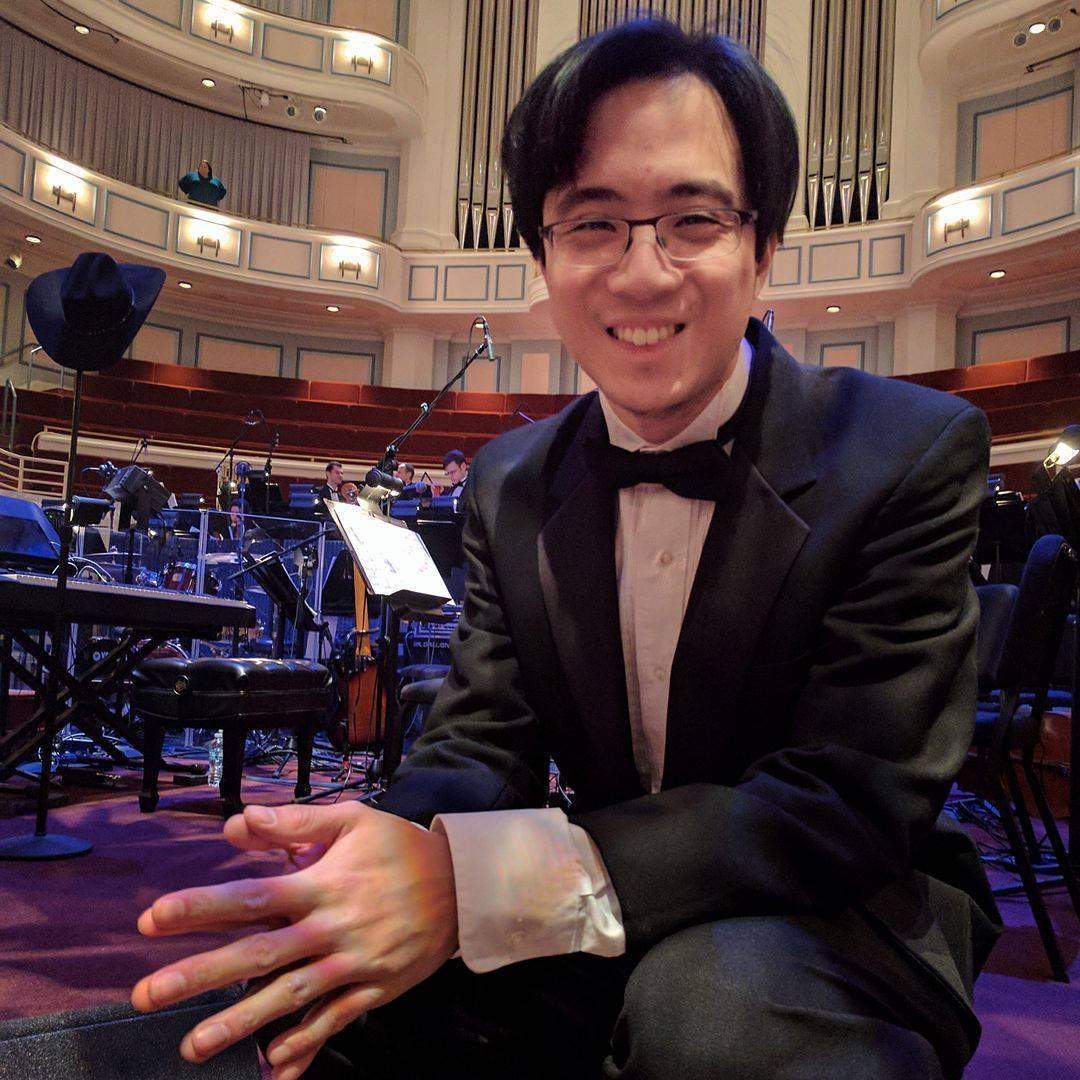 Portrait of Violin musician Kevin Shiue